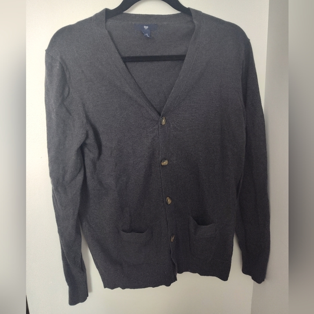 100% Cotton GAP Cardigan! Hip length… Excellent Condition! Size s/p-3